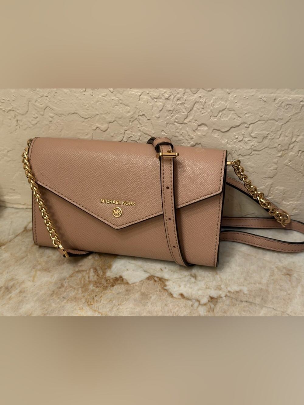 Michael Kors jet set crossbody wallet on a chain blush pink